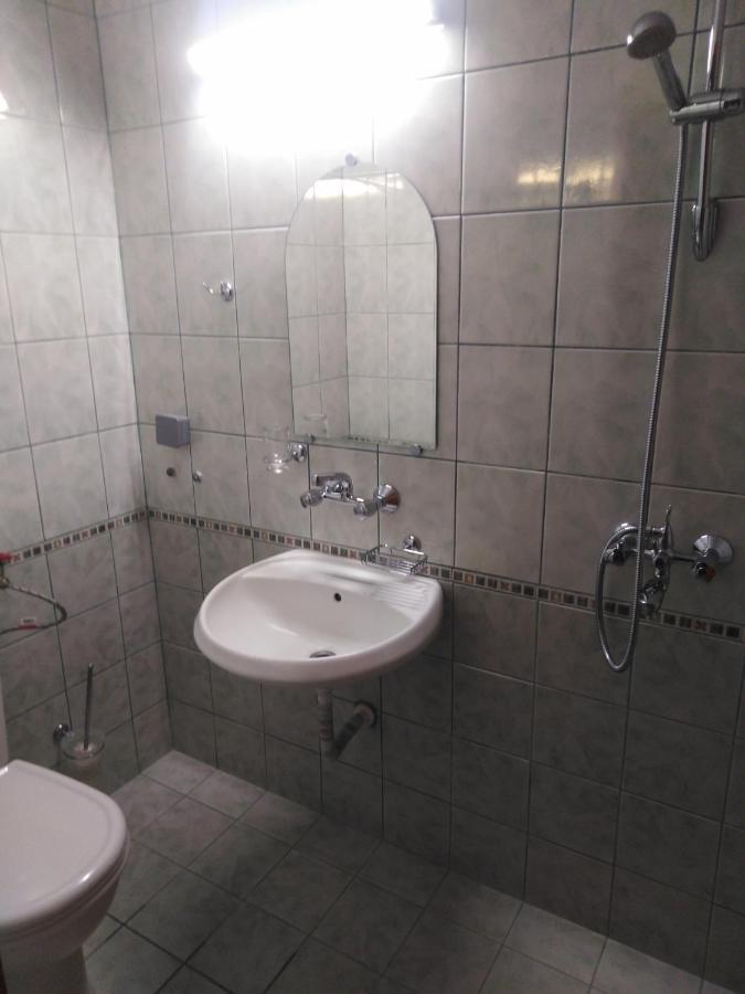 Вила Родопи Dospat Ngoại thất bức ảnh