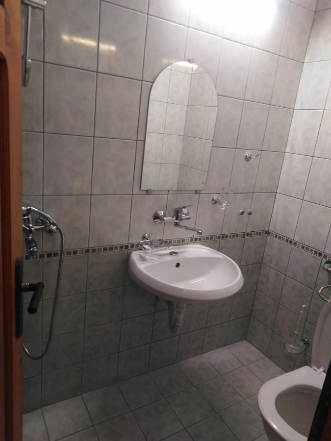 Вила Родопи Dospat Ngoại thất bức ảnh